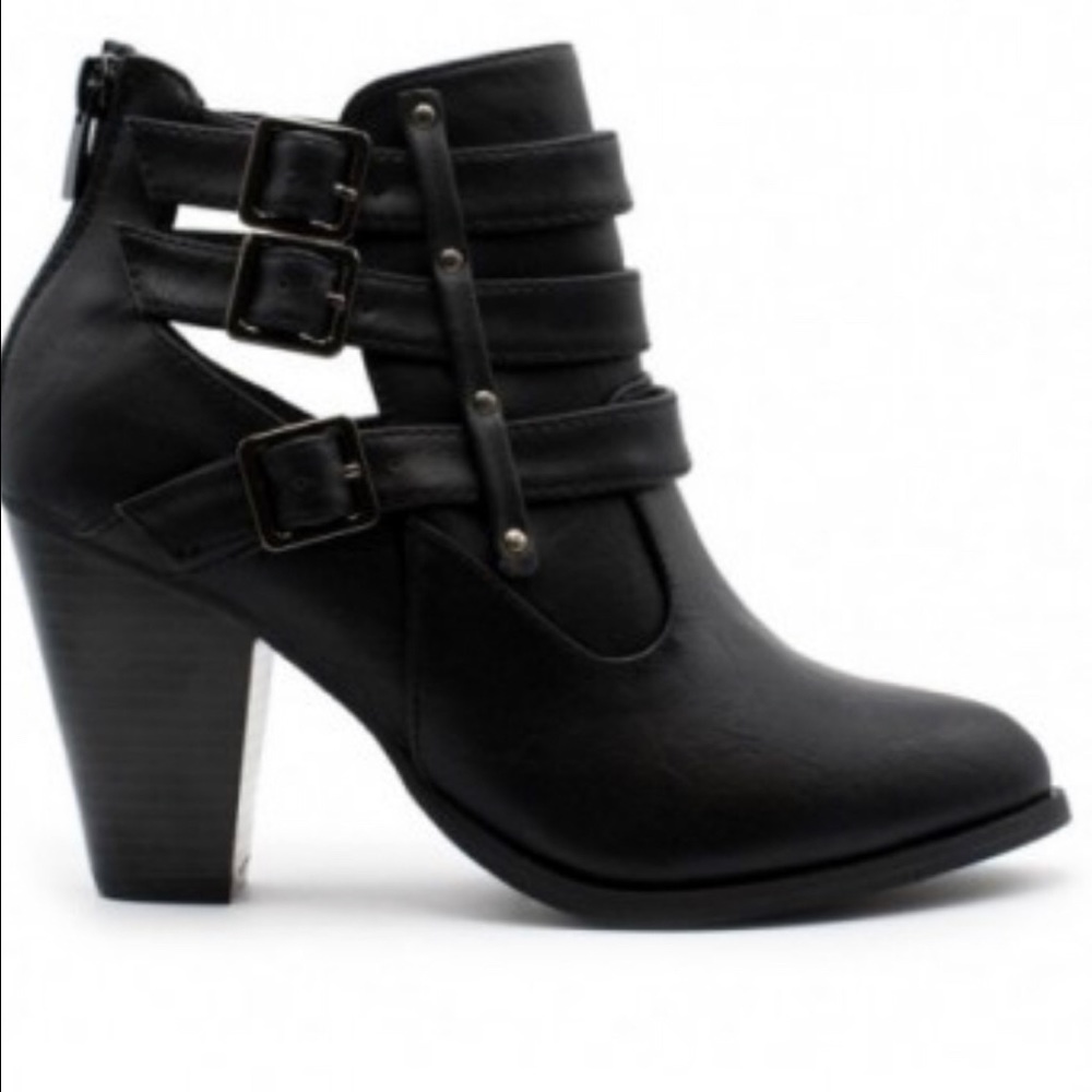 🔥FOREVER ANKLE BOOTS🔥